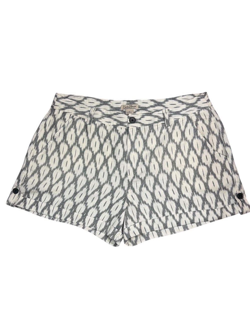 Lucky Brand White and Black Linen Blend Ikat High Waist Shorts. EC.